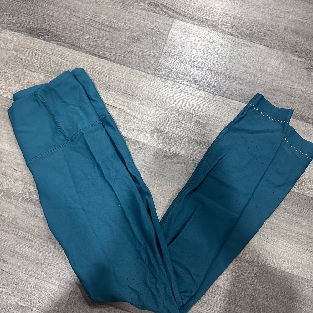 Lululemon zoned in leggings